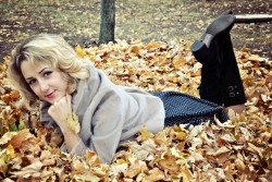 Photo of beautiful Ukraine  Alena with blonde hair and brown eyes - 27665