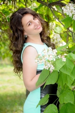 Photo of beautiful Ukraine  Anastasia with brown hair and brown eyes - 21825