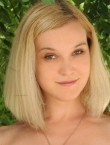 Photo of beautiful  woman Elena with blonde hair and green eyes - 20374