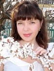 Photo of beautiful Ukraine  Galina with brown hair and green eyes - 28424