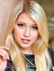 Photo of beautiful  woman Julia with blonde hair and green eyes - 20932