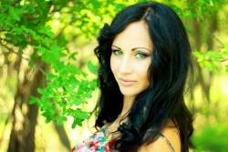 Photo of beautiful Ukraine  Lilija with black hair and green eyes - 21880