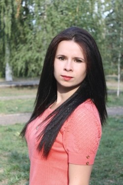 Photo of beautiful Ukraine  Nastushka with black hair and brown eyes - 22232