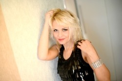 Photo of beautiful Ukraine  Natalia with blonde hair and brown eyes - 20893