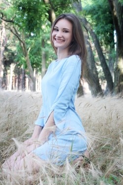 Photo of beautiful Ukraine  Natalija with light-brown hair and brown eyes - 28711