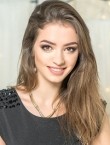 Photo of beautiful  woman Oksana with brown hair and hazel eyes - 27801