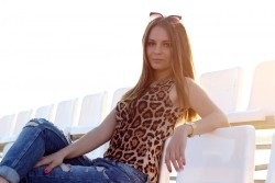 Photo of beautiful Russian Federation  Tatyana with brown hair and hazel eyes - 27550