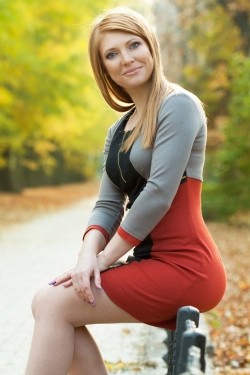 Photo of beautiful Ukraine  Tatyana with red hair and blue eyes - 28278