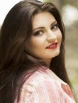 Photo of beautiful Ukraine  Ulyana with brown hair and green eyes - 22293