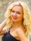 Photo of beautiful Ukraine  Valentina with blonde hair and green eyes - 22557